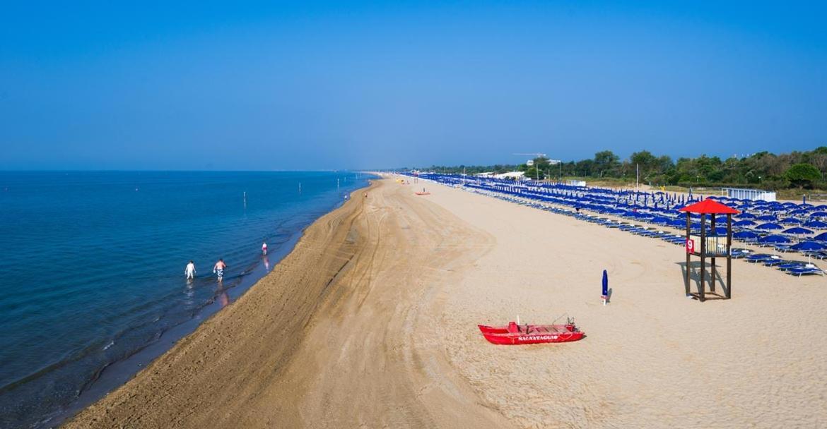 STUDIO Solarium Bibione Esterno foto