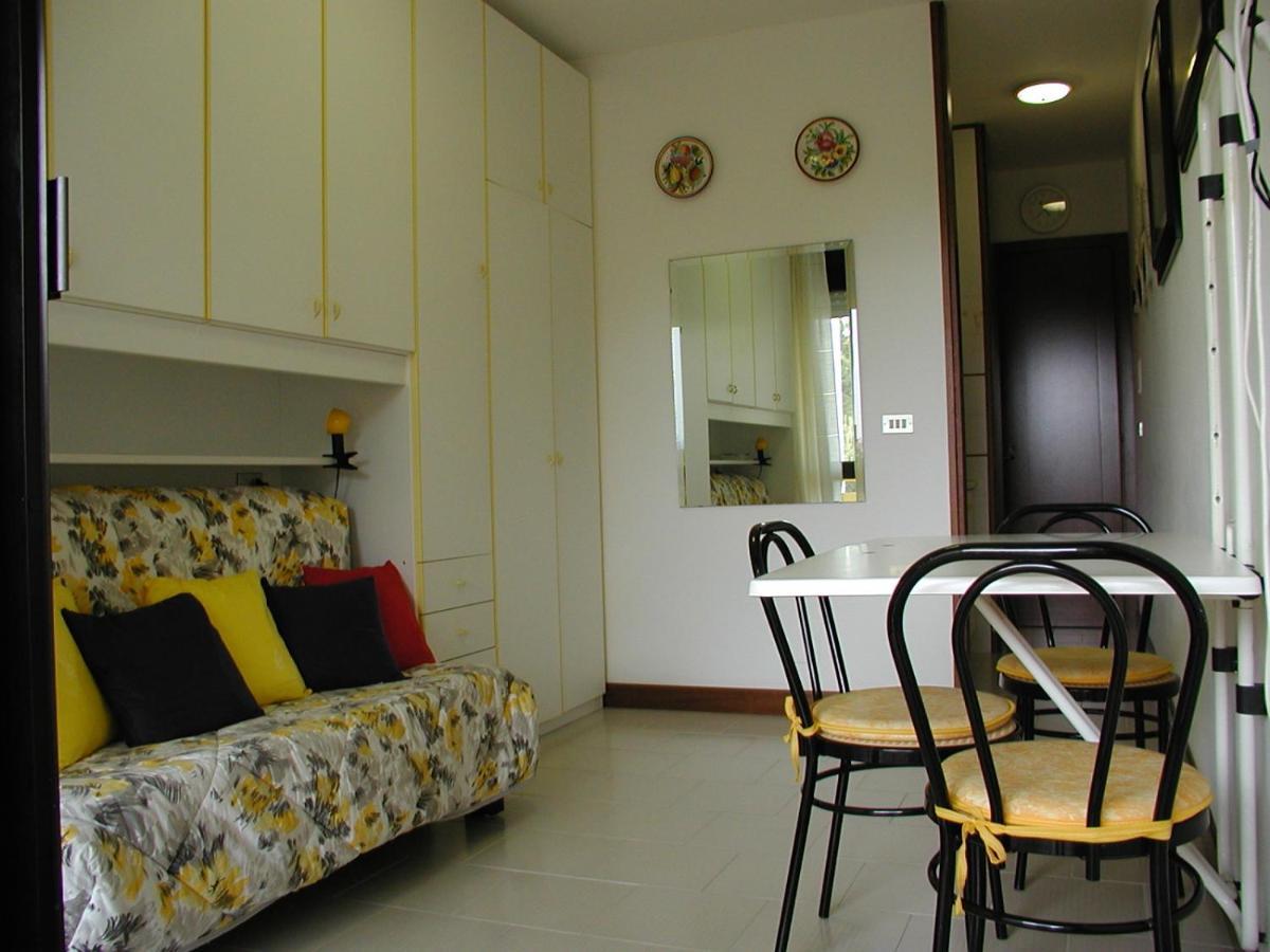 STUDIO Solarium Bibione Esterno foto