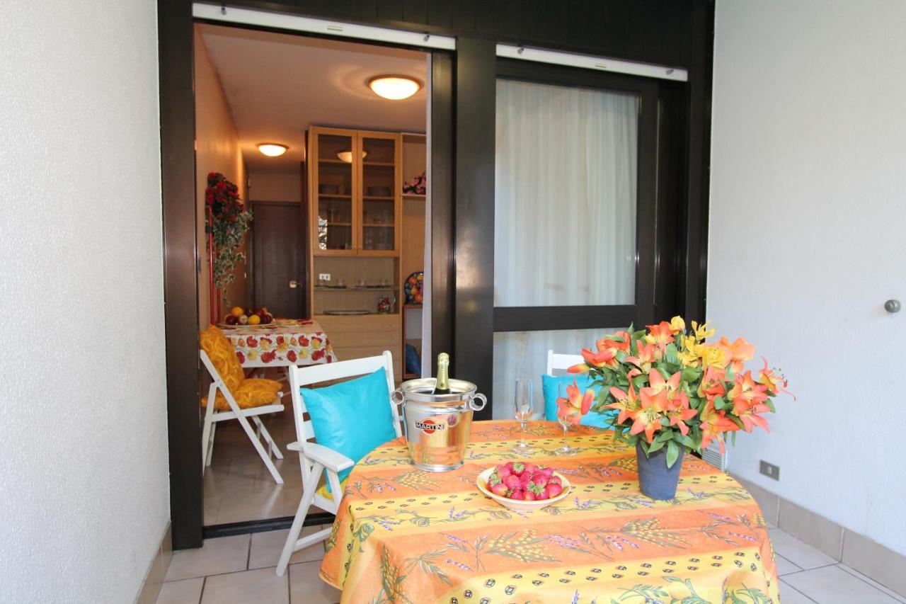 STUDIO Solarium Bibione Esterno foto