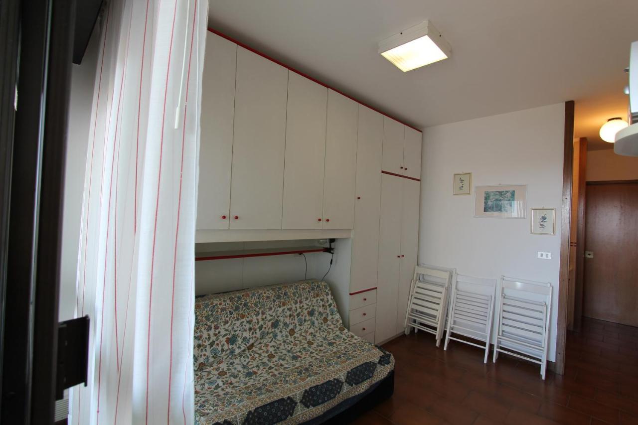 STUDIO Solarium Bibione Esterno foto